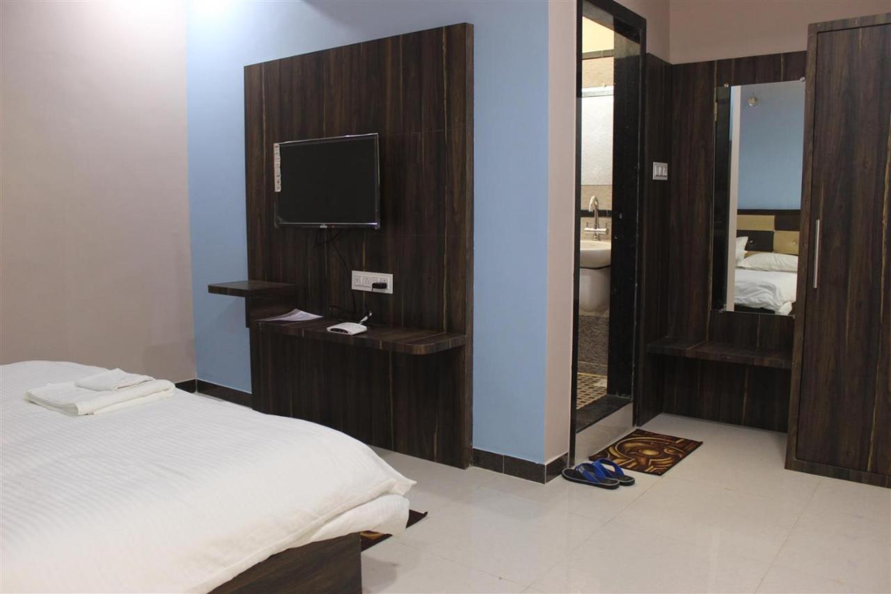 Hotel Shri Sharanam Maheshwar Exterior foto