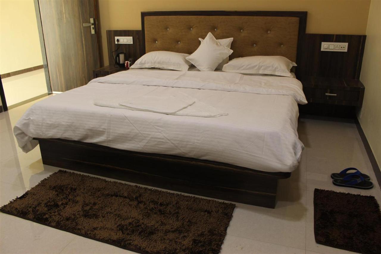 Hotel Shri Sharanam Maheshwar Exterior foto