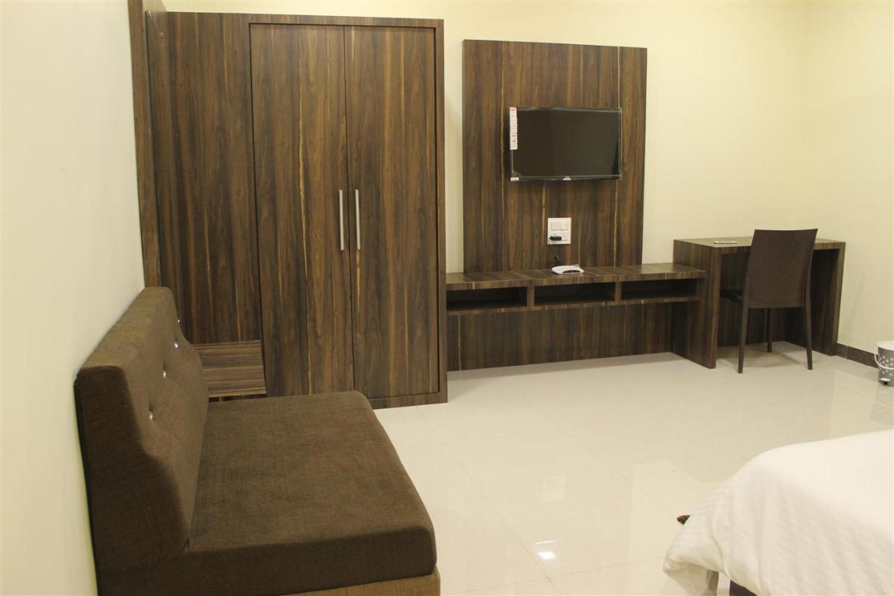 Hotel Shri Sharanam Maheshwar Exterior foto